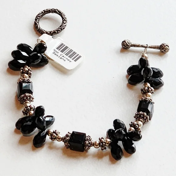 NWT Black Beaded Flowerettes & Silver Tone Toggle Clasp Bracelet, 8" - Picture 5 of 5